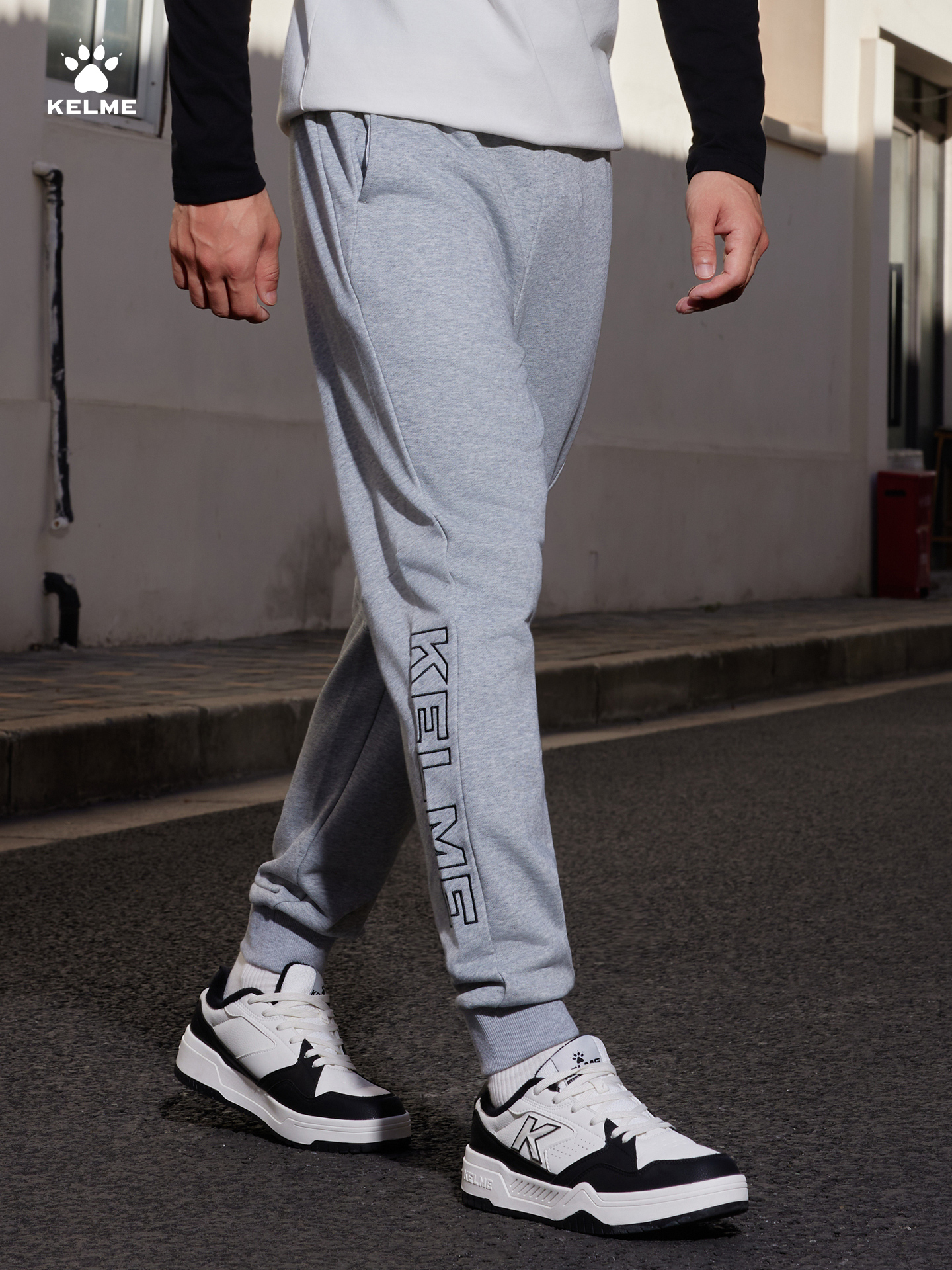 Kelme Outdoor Running Windproo - đánh giá và giá Windsor Knot Tie